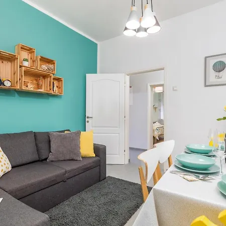 Lovely House With Garden Near Centre * Pola