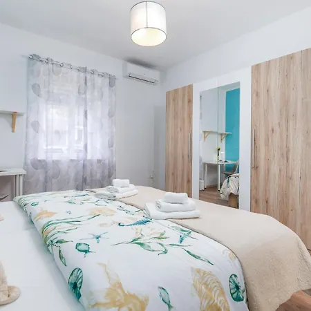 Holiday home Lovely House With Garden Near Centre Pula